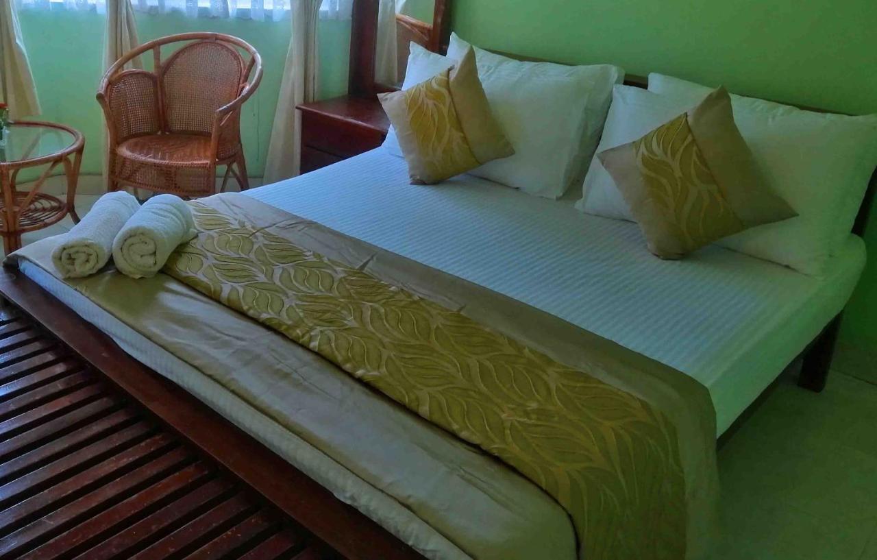 Sky Valley Hotel Kandy Exterior photo
