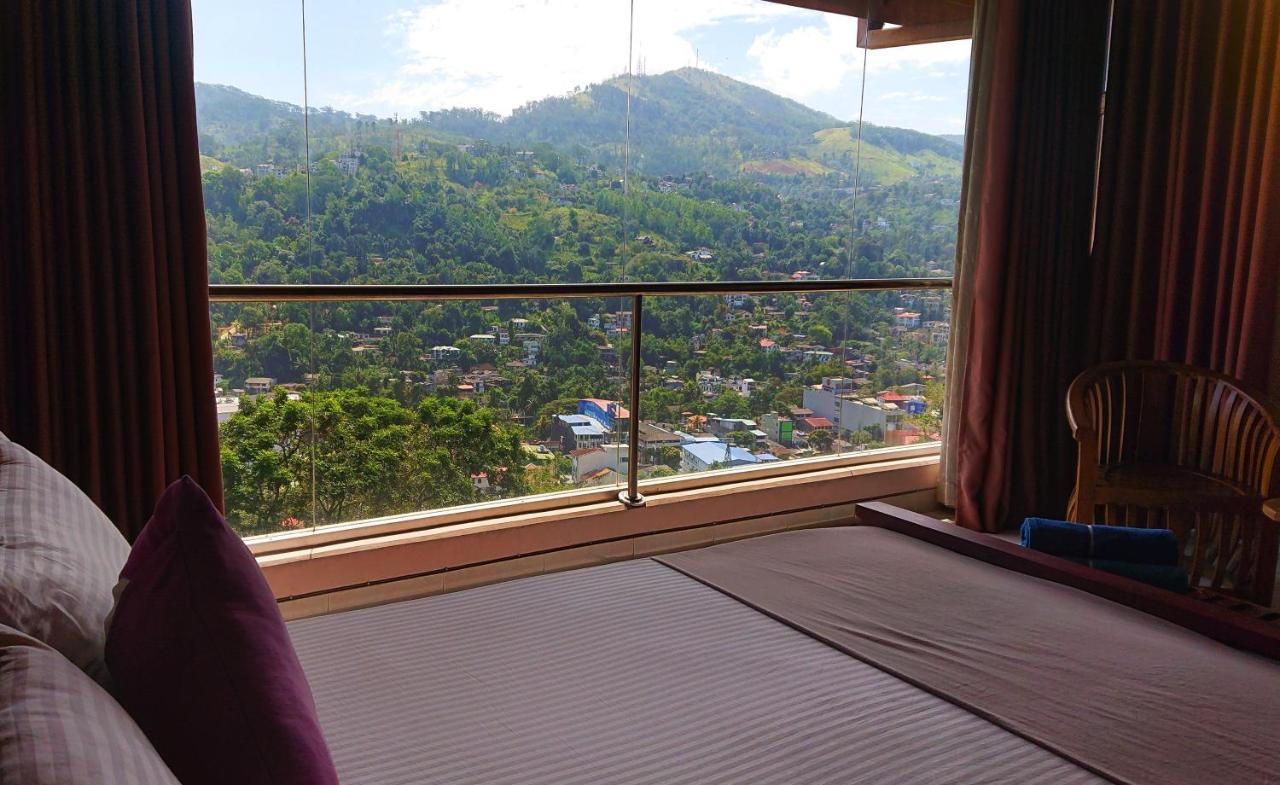 Sky Valley Hotel Kandy Exterior photo