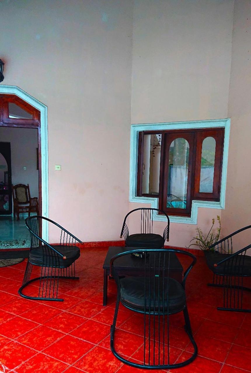 Sky Valley Hotel Kandy Exterior photo
